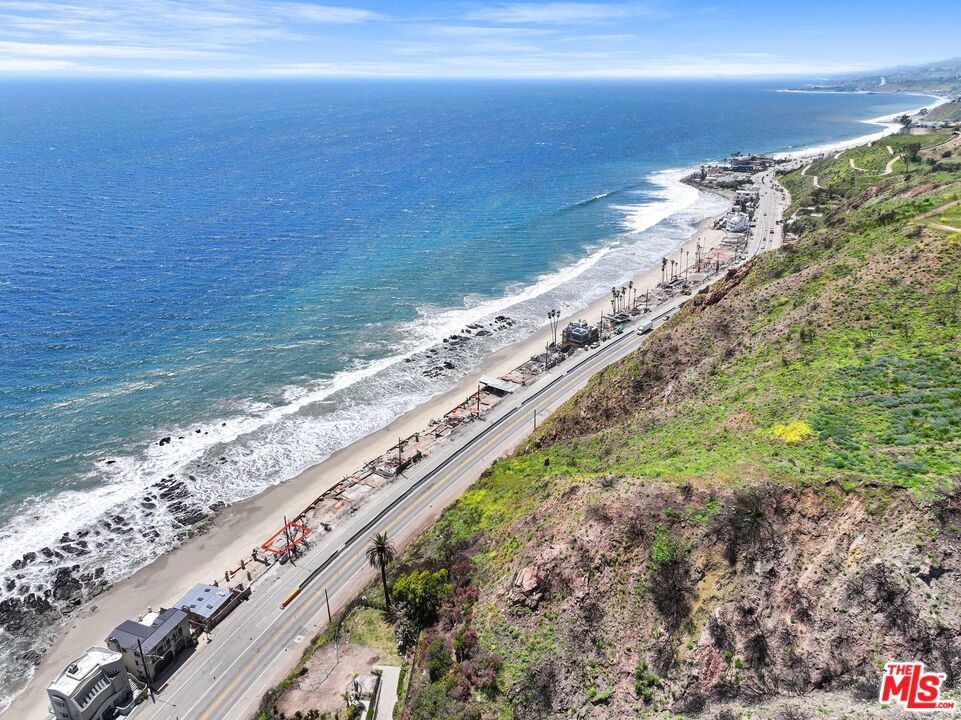 20802 Pacific Coast Highway Property Photo 25