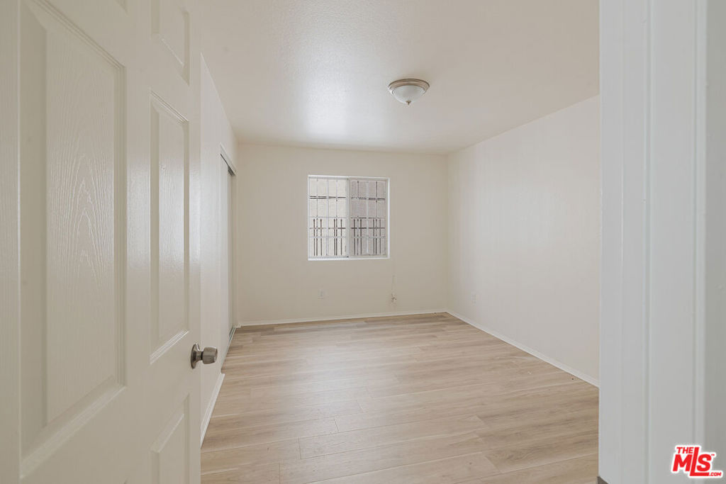 8624 S Main Street Property Photo 30