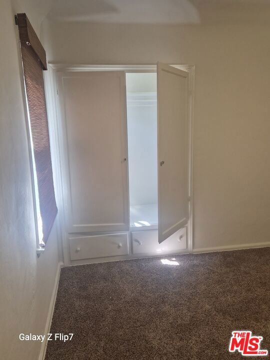 4426 S Victoria Avenue Property Photo 13