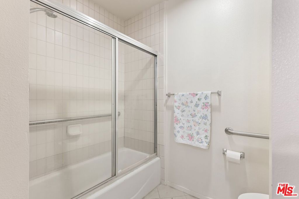 267 S San Pedro Street 623 Property Photo 28