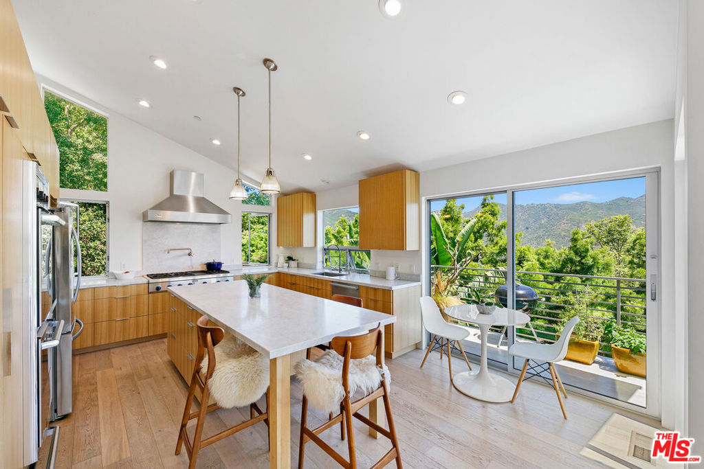 2028 Corral Canyon Road Property Photo 12