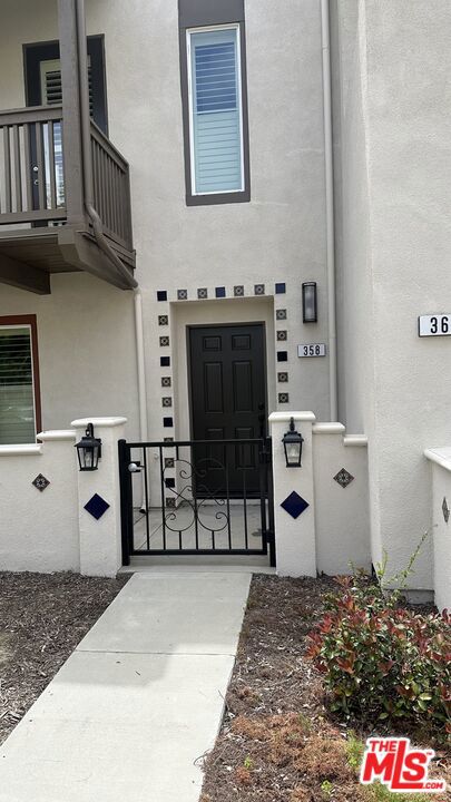 358 Serra Street Property Photo 3