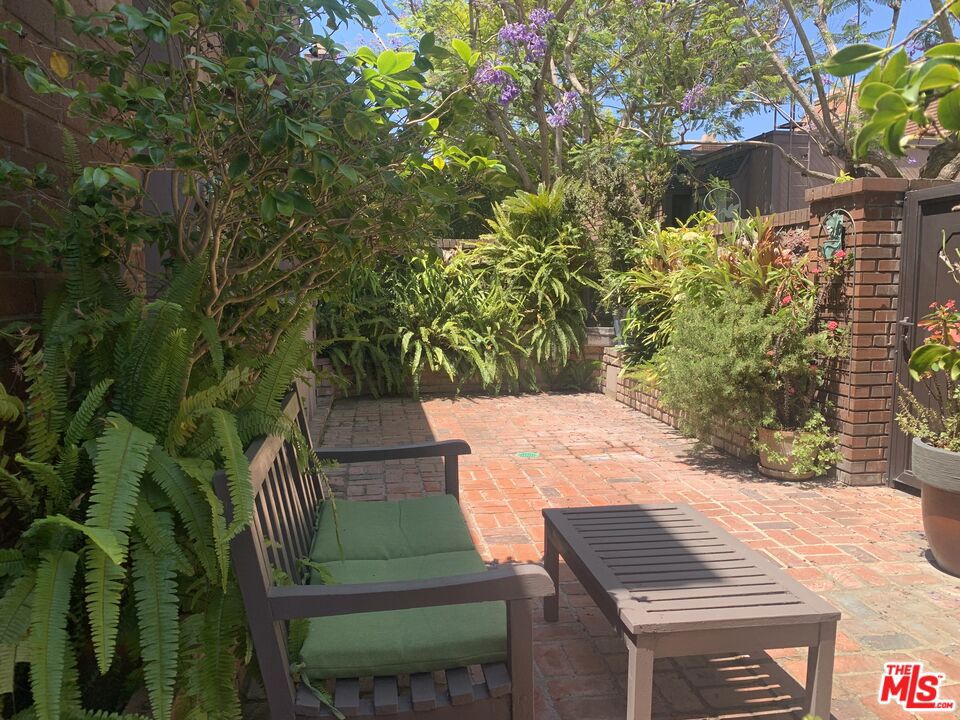 4535 Alla Road 1 Property Photo 6