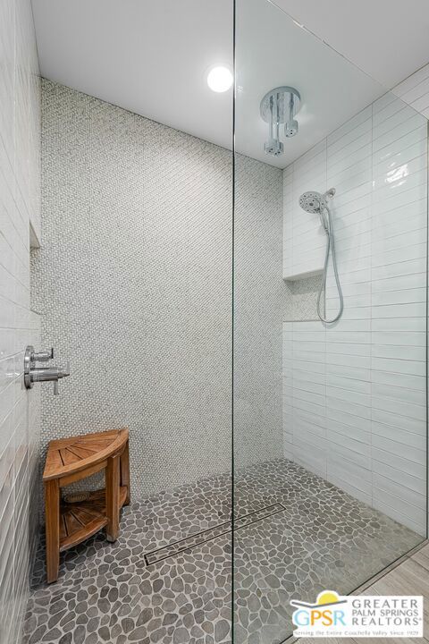 71 Westlake Circle Property Photo 18