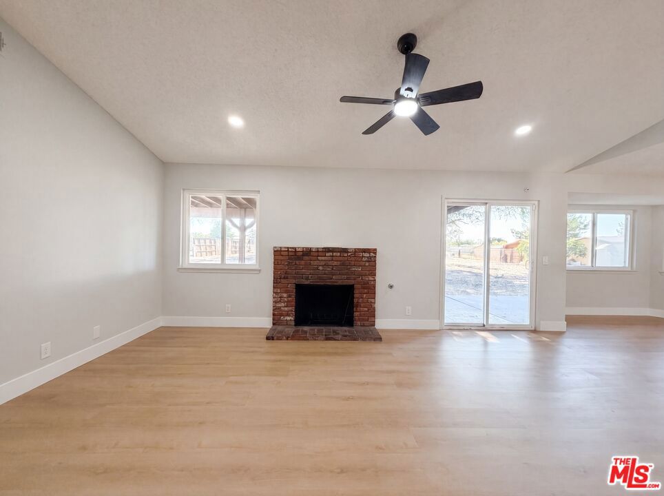 40733 176th Street E Property Photo 3