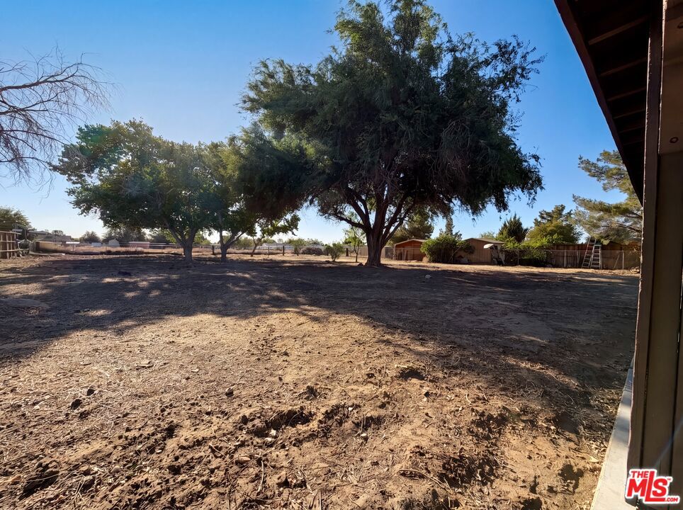 40733 176th Street E Property Photo 6