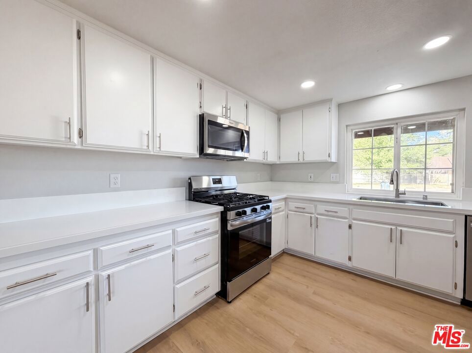 40733 176th Street E Property Photo 9