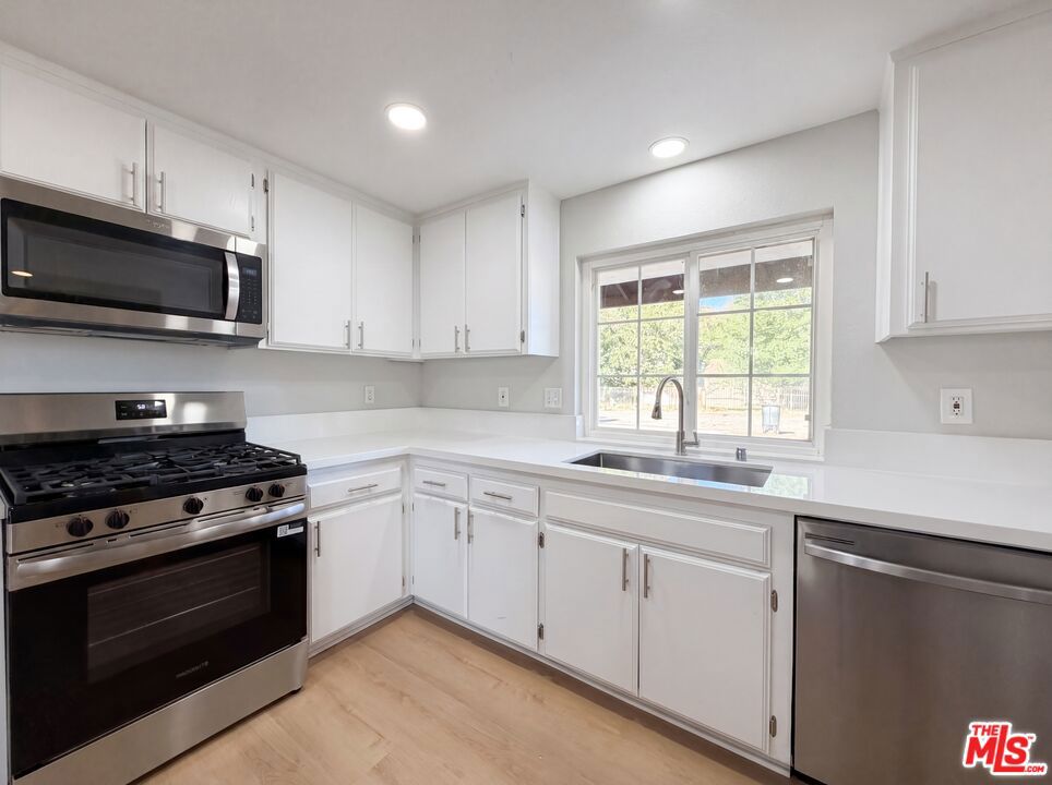 40733 176th Street E Property Photo 10