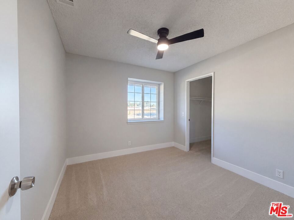 40733 176th Street E Property Photo 12