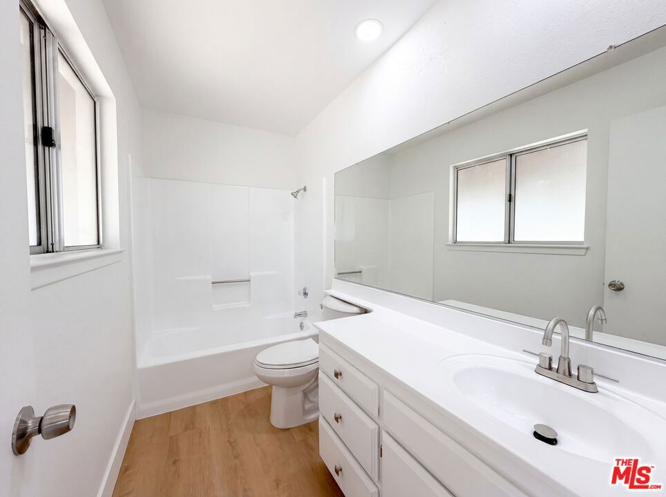 40733 176th Street E Property Photo 16