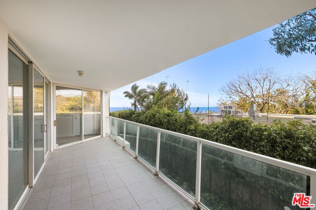 101 Ocean Avenue F301 Property Photo 10