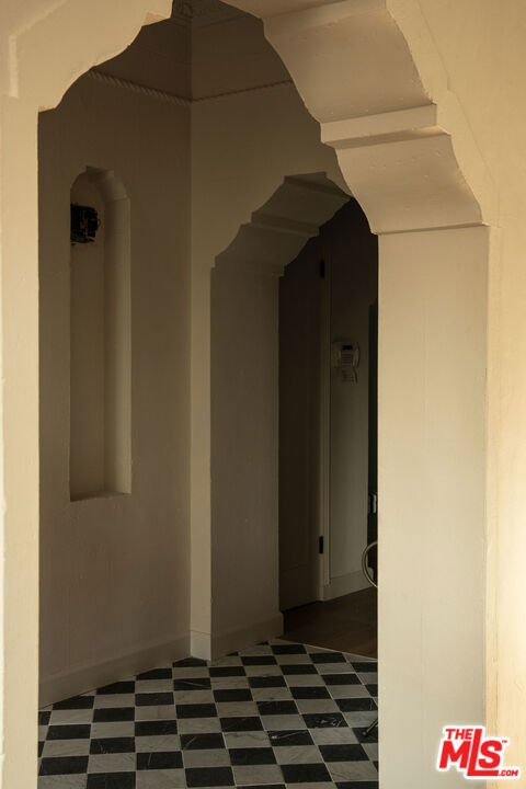1208 S La Jolla Avenue Property Photo 6