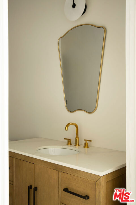 1208 S La Jolla Avenue Property Photo 32