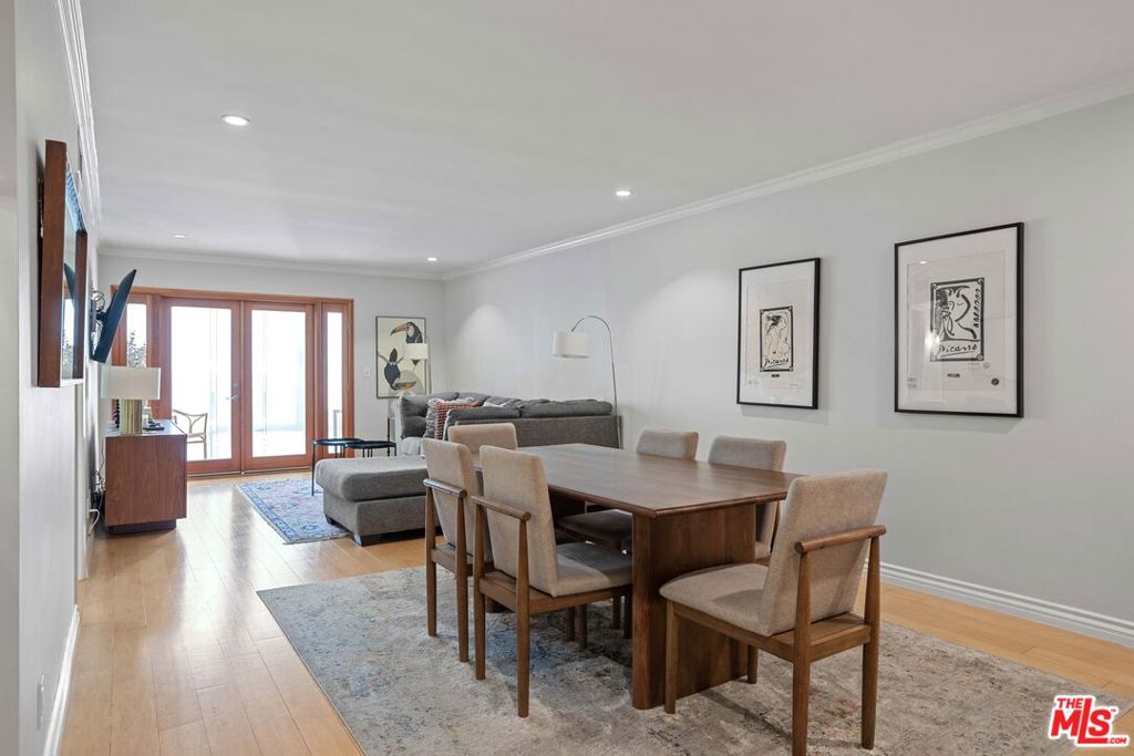 705 Westmount Drive 209 Property Photo 2