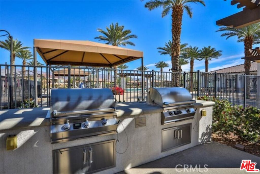 85346 Giorno Court Property Photo 45