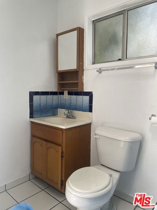 12244 Vanowen Street Property Photo 7