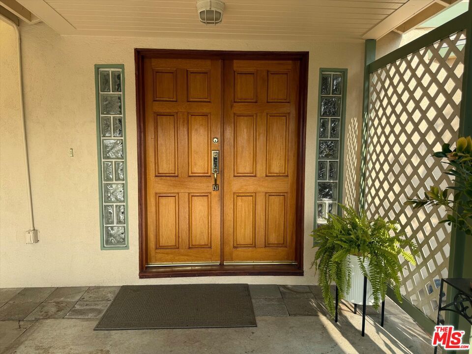 2326 Arthur Street Property Photo 7