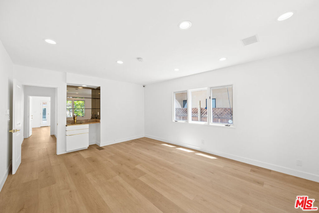 244 S Almont Drive Property Photo 7