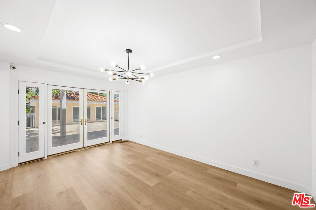244 S Almont Drive Property Photo 19