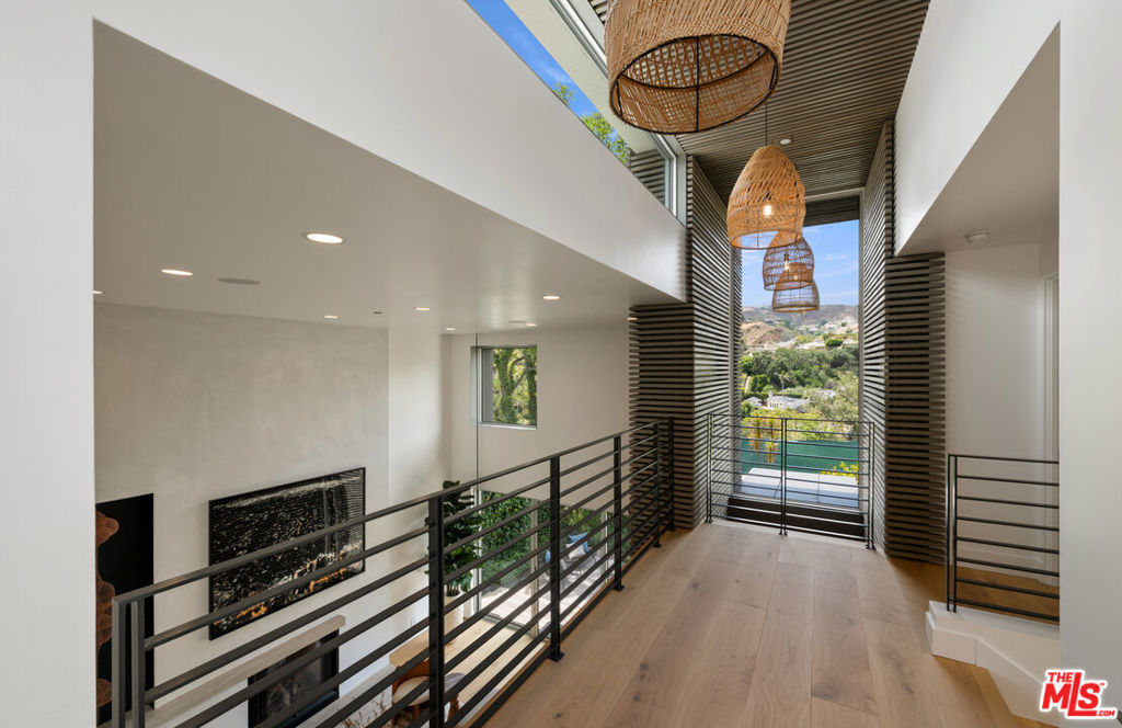 928 Las Lomas Avenue Property Photo 26