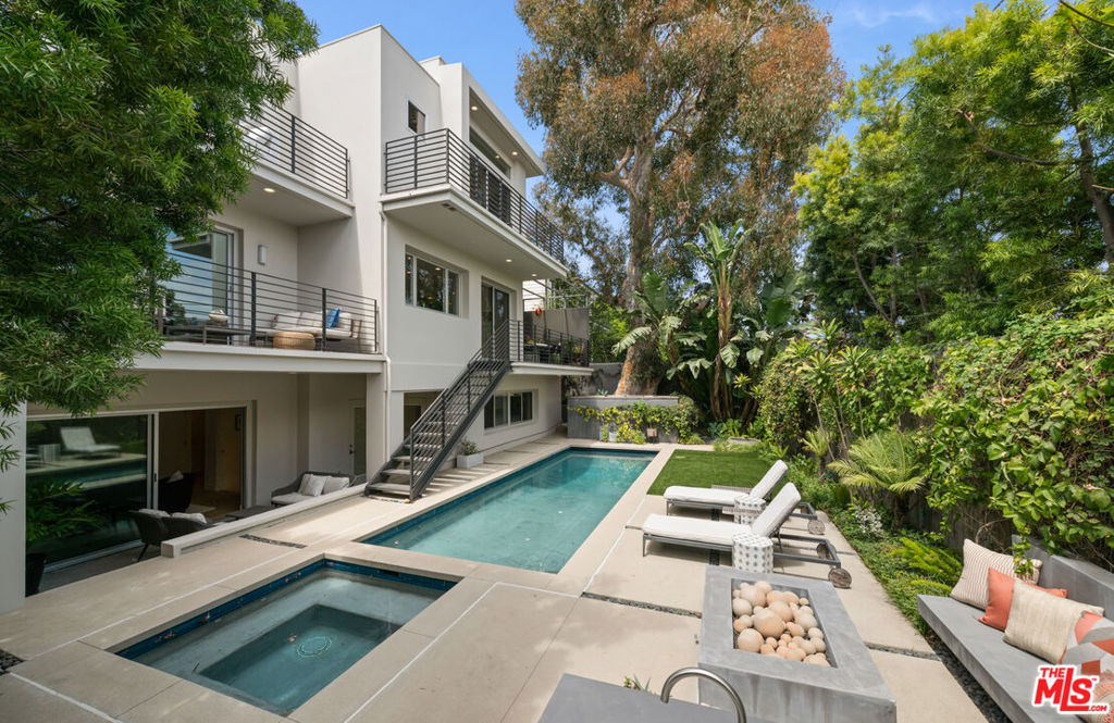928 Las Lomas Avenue Property Photo 44