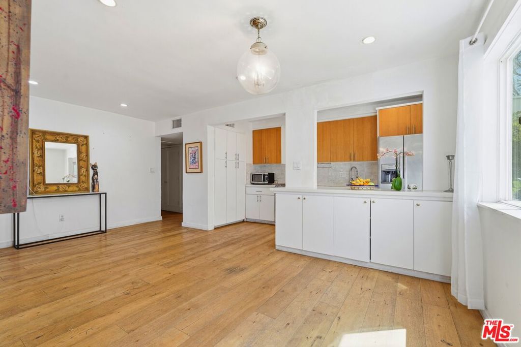 625 N Flores Street 104 Property Photo 1