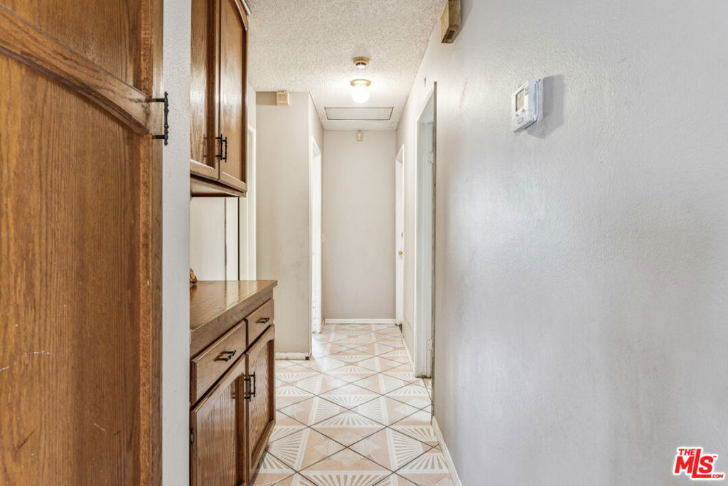 6731 30th Street Property Photo 14