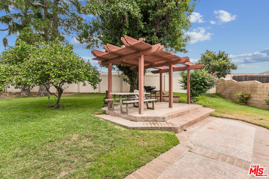 6731 30th Street Property Photo 23