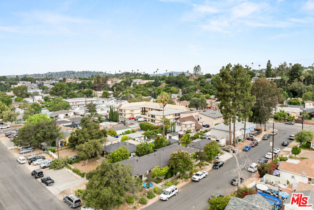 6720 Ferrara Street Property Photo 17