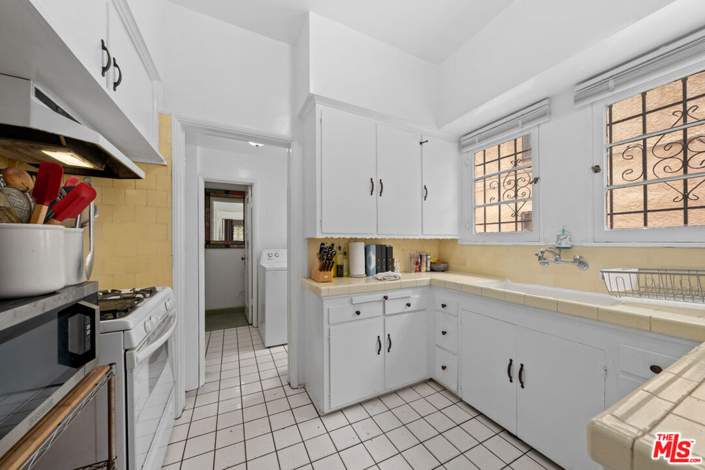 6427 Orange Street Property Photo 45