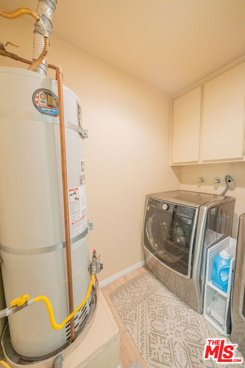 20737 Roscoe Boulevard 704 Property Photo 19