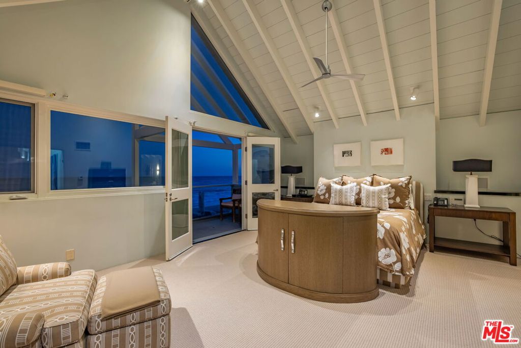 23758 Malibu Road Property Photo 14