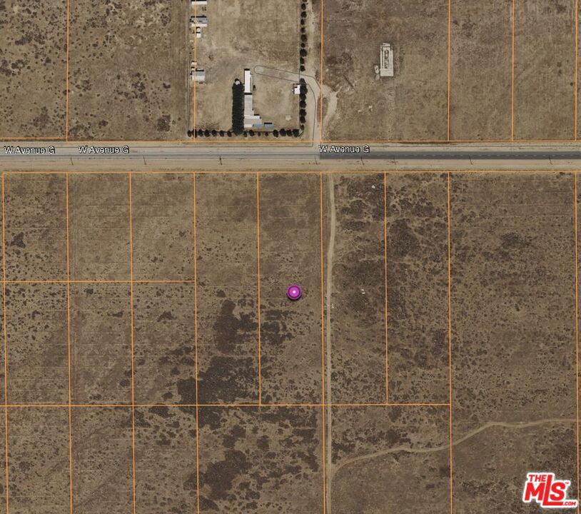 1234 W Avenue G Property Photo 1