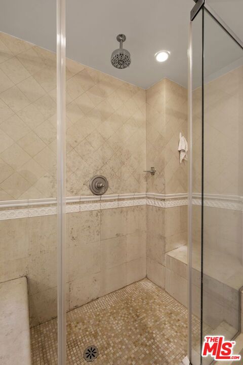 908 17th Street 4 Property Photo 18