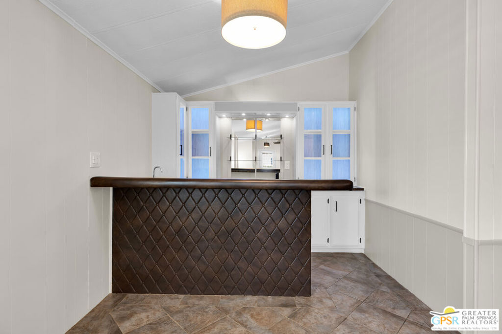 222 Settles Drive Property Photo 13