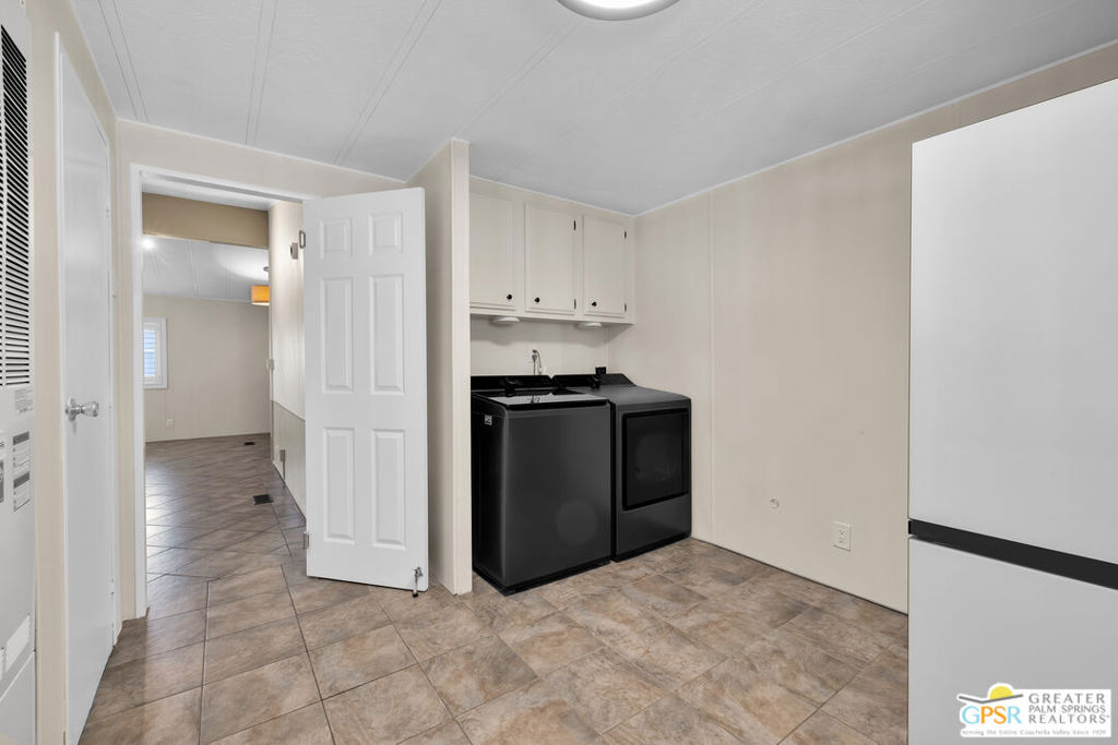 222 Settles Drive Property Photo 37