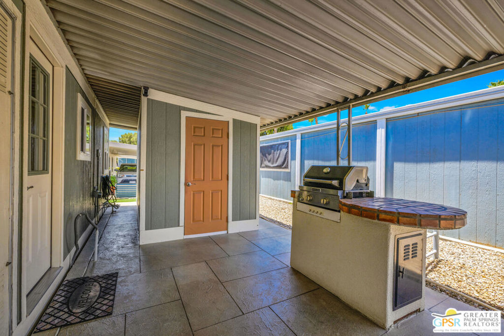 222 Settles Drive Property Photo 42
