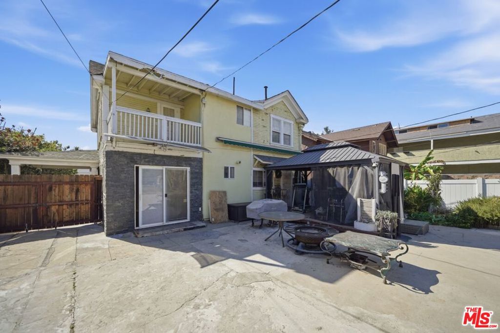 1220 Crenshaw Boulevard Property Photo 35