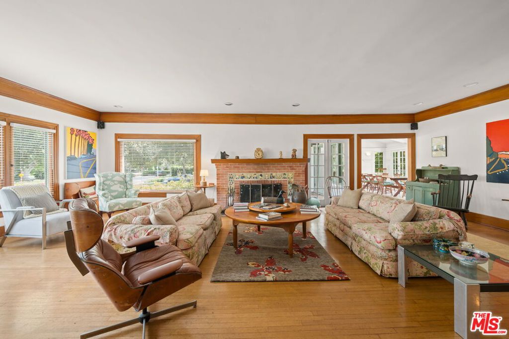 801 N Rodeo Drive Property Photo 8