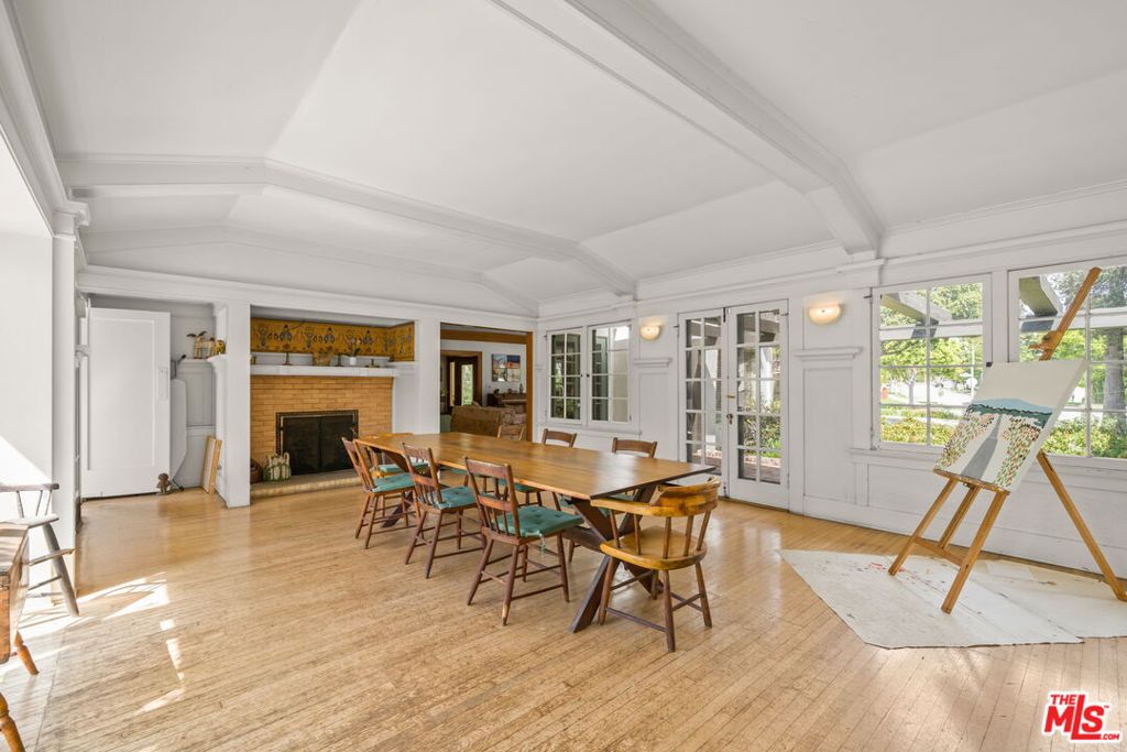 801 N Rodeo Drive Property Photo 11