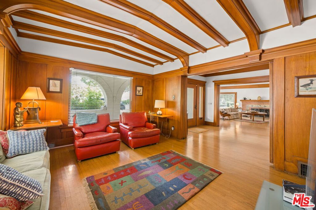 801 N Rodeo Drive Property Photo 16