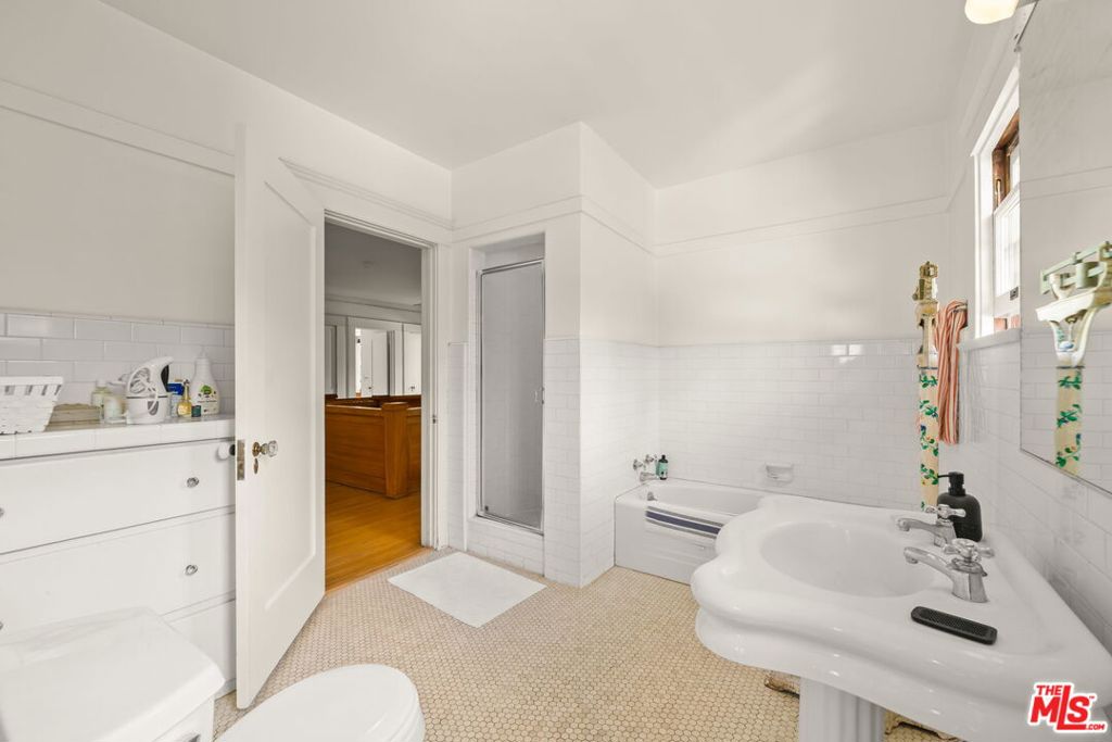 801 N Rodeo Drive Property Photo 30