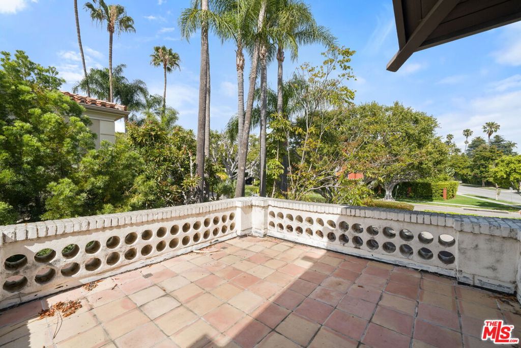 801 N Rodeo Drive Property Photo 34