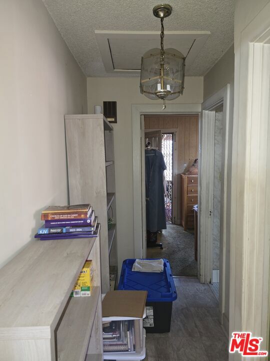 1706 W 65th Place Property Photo 37