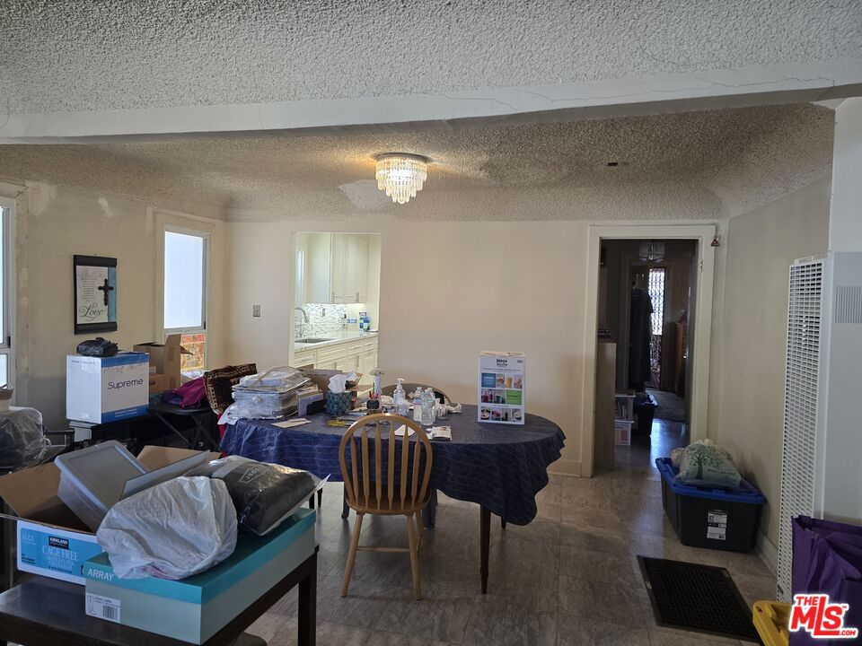 1706 W 65th Place Property Photo 39