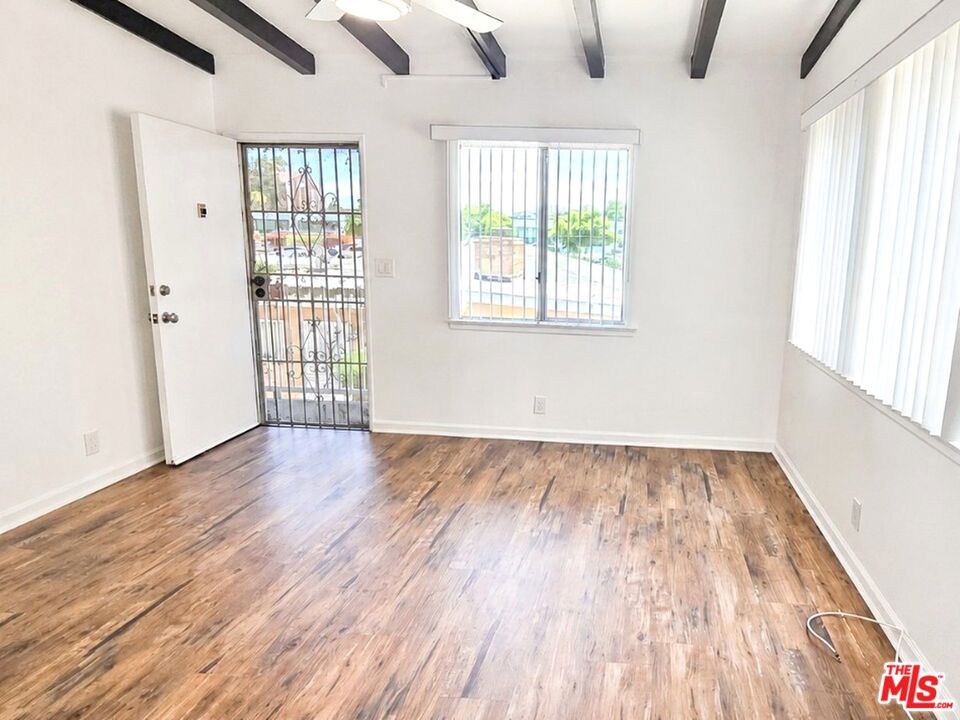 419 La Colina Drive 4 Property Photo 2