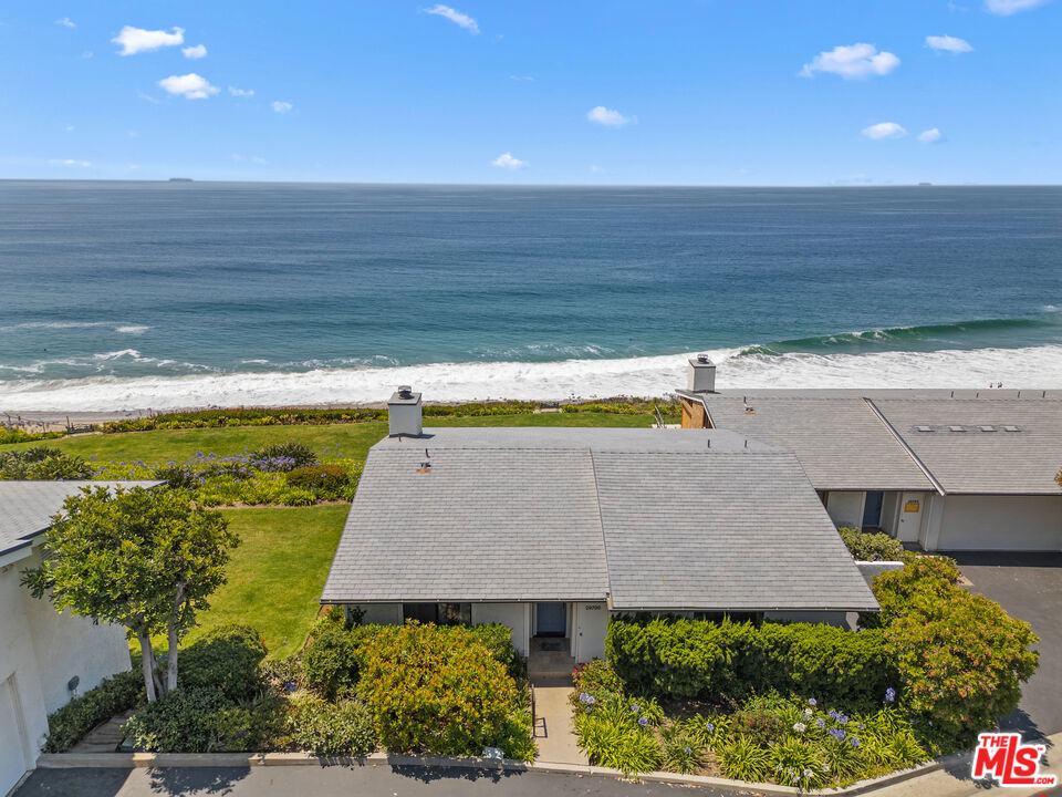 29700 Zuma Bay Way Property Photo 2