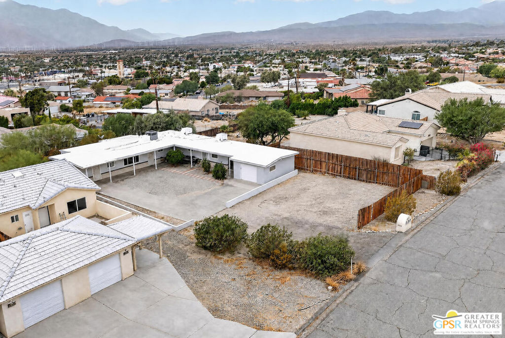 66781 Vista Place Property Photo 31