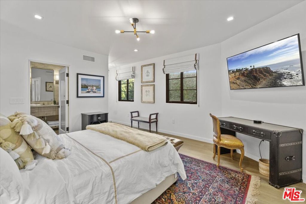 8159 Hollywood Boulevard Property Photo 41