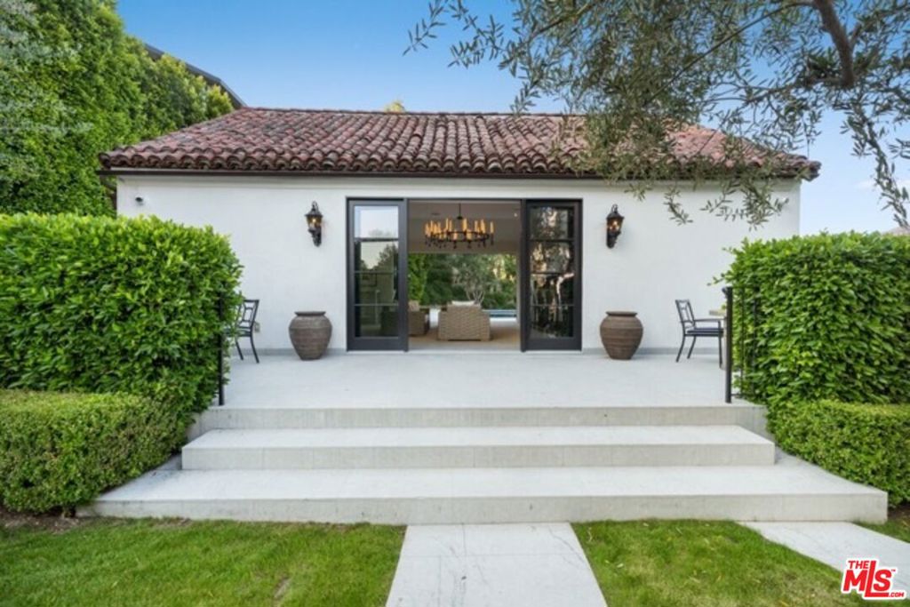 8159 Hollywood Boulevard Property Photo 43